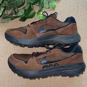 Nike ACG | Lowcate cacao wow/black low top sneakers | MENS 12